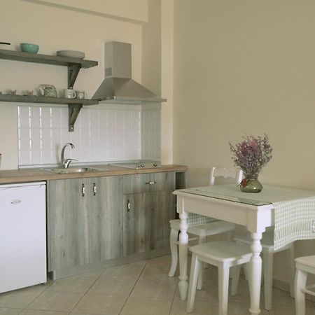 Triantafilia Guesthouse Agii Apostoli Camera foto